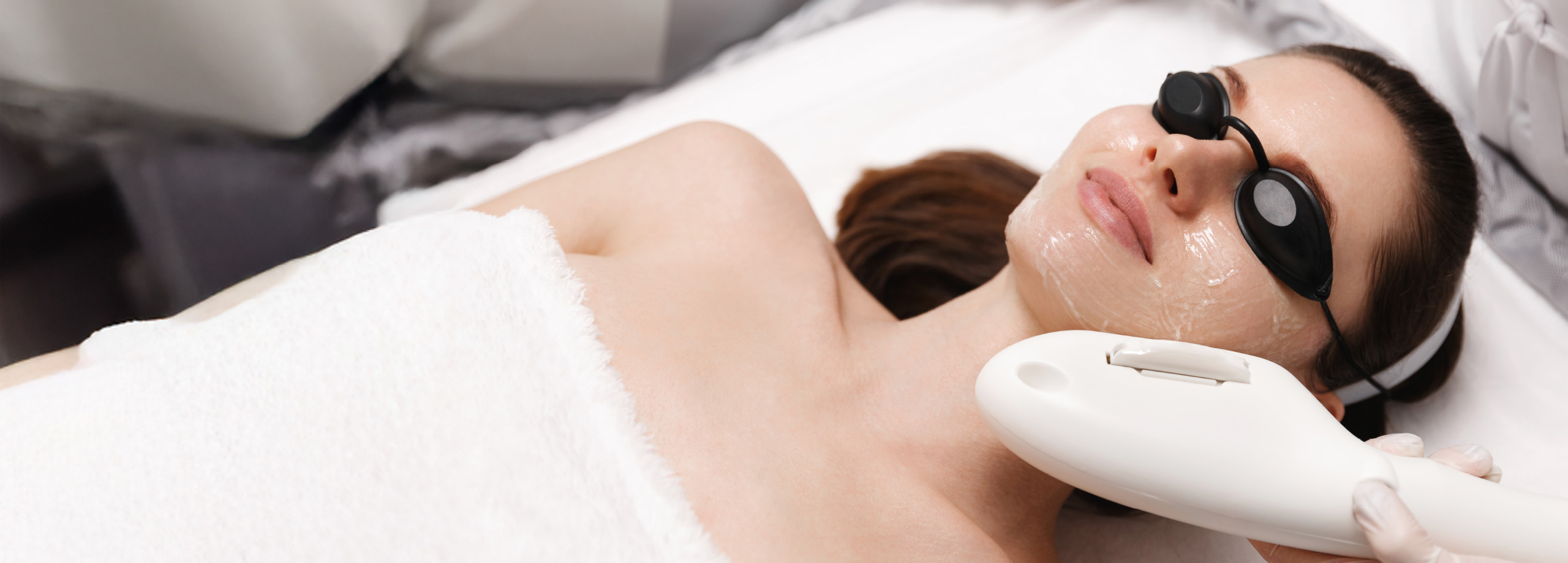 Anova Skin Clinic homepage hero banner